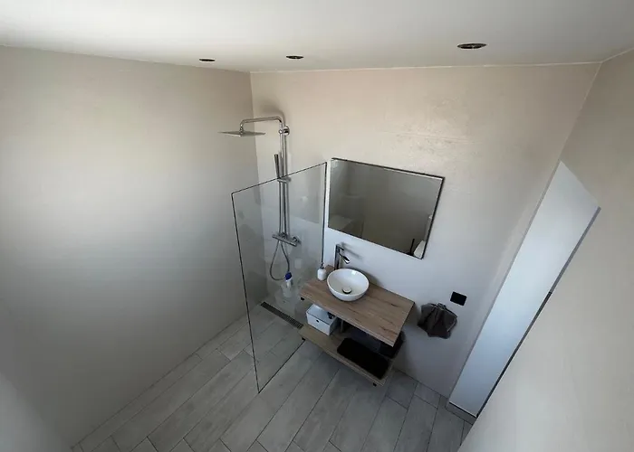 Apartamento Princesa 202 *